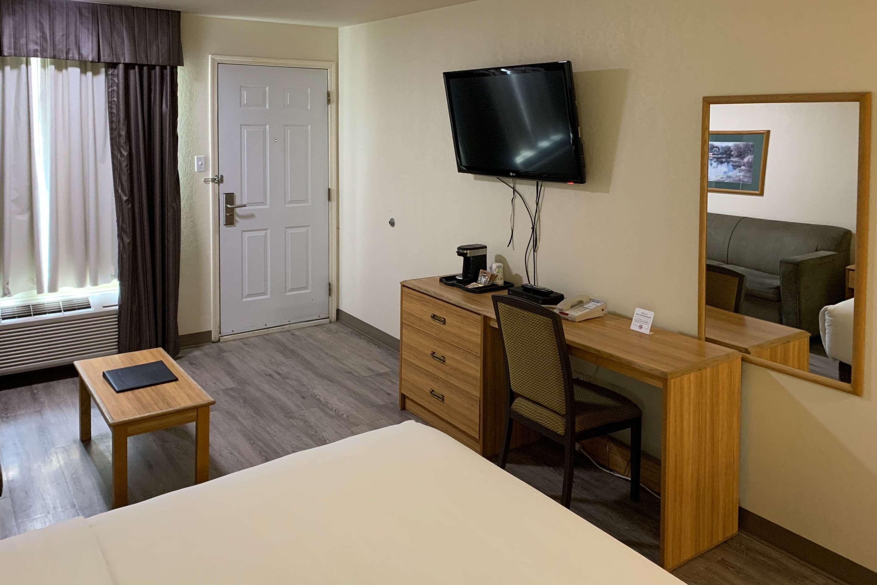 Rodeway Inn Nashville Eksteriør billede